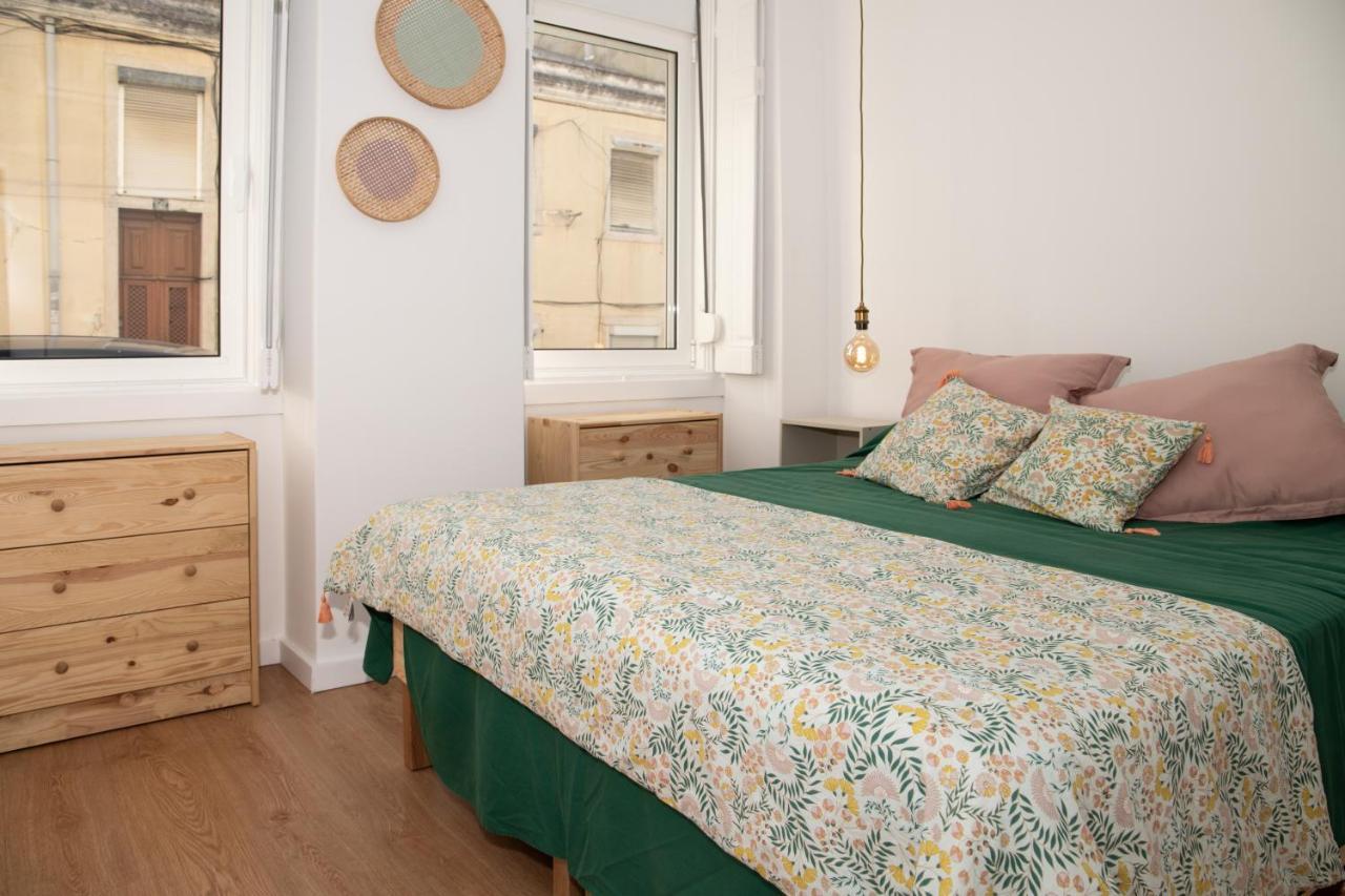 Charming 1 Bedroom Apartment W/ Terrace Near Belem Lisboa Eksteriør billede